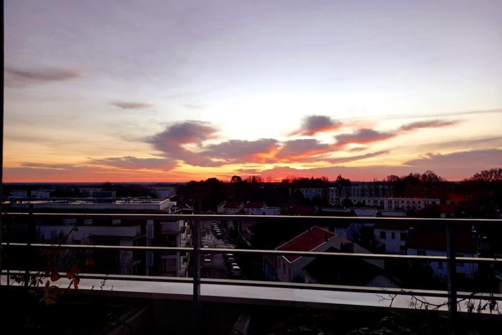 Le Nid : Rooftop Moderne Surplombant La Ville Nantes Ngoại thất bức ảnh