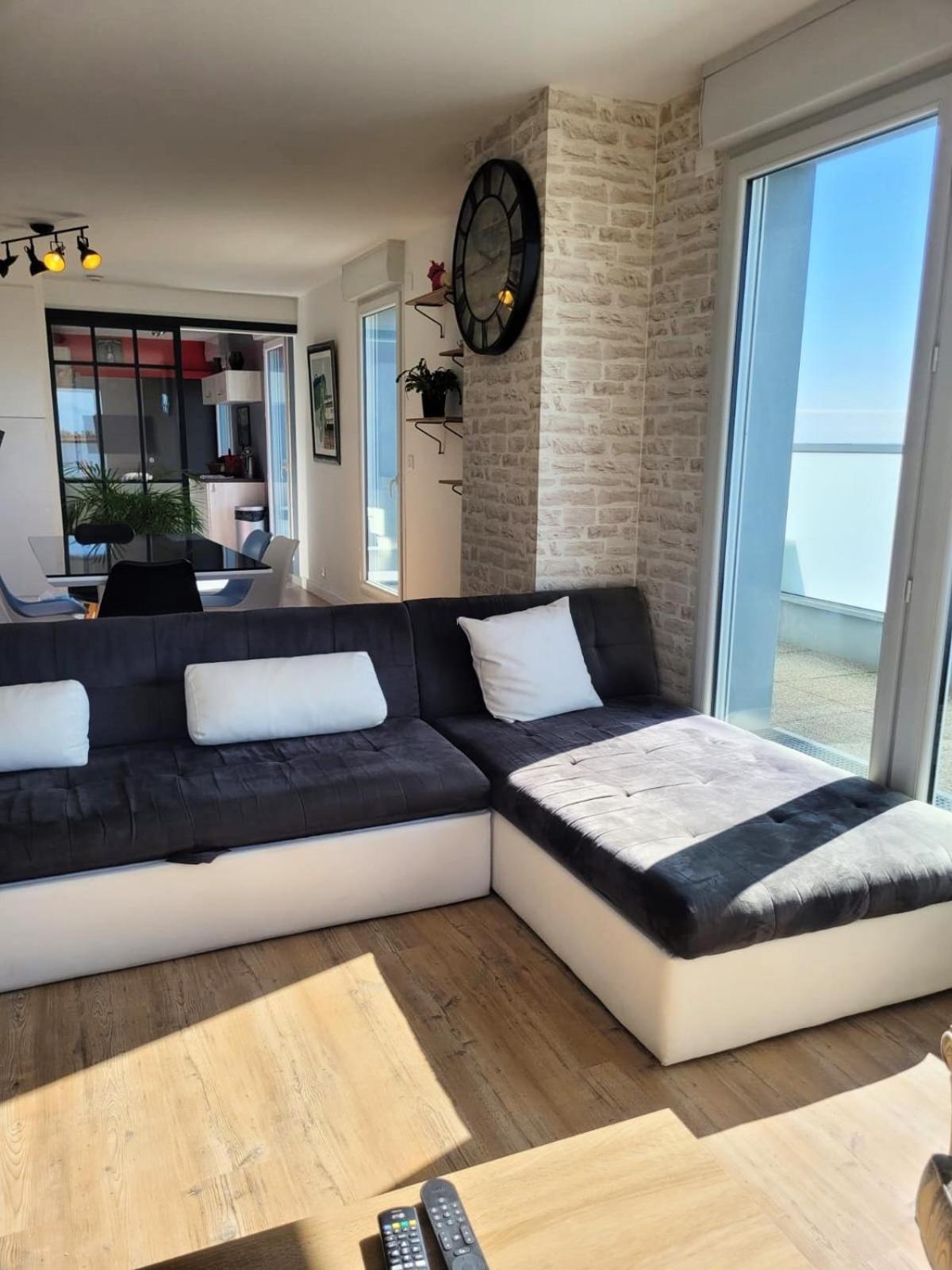 Le Nid : Rooftop Moderne Surplombant La Ville Nantes Ngoại thất bức ảnh